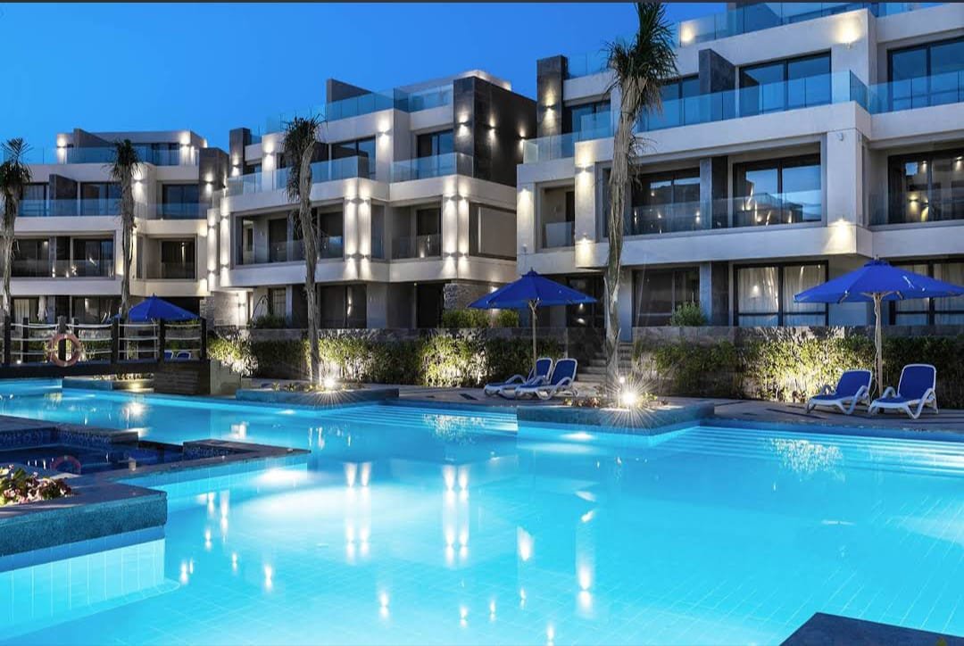 la vista ray ain sokhna