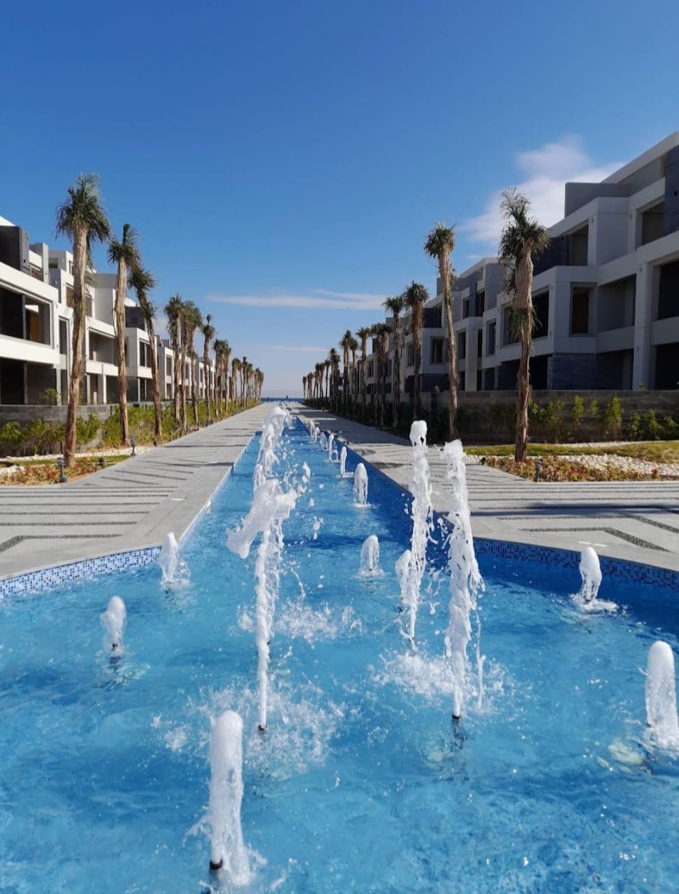 la vista ray ain sokhna